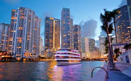 Book Emirates Flights from Los Angeles (LAX) to Miami (Mia)